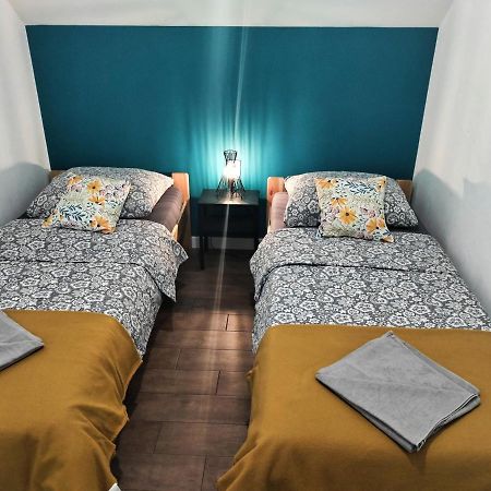Apartamenty Jodlowa - Bilard - Bawialnia - Krolikarnia Krajno-Zagorze Eksteriør billede