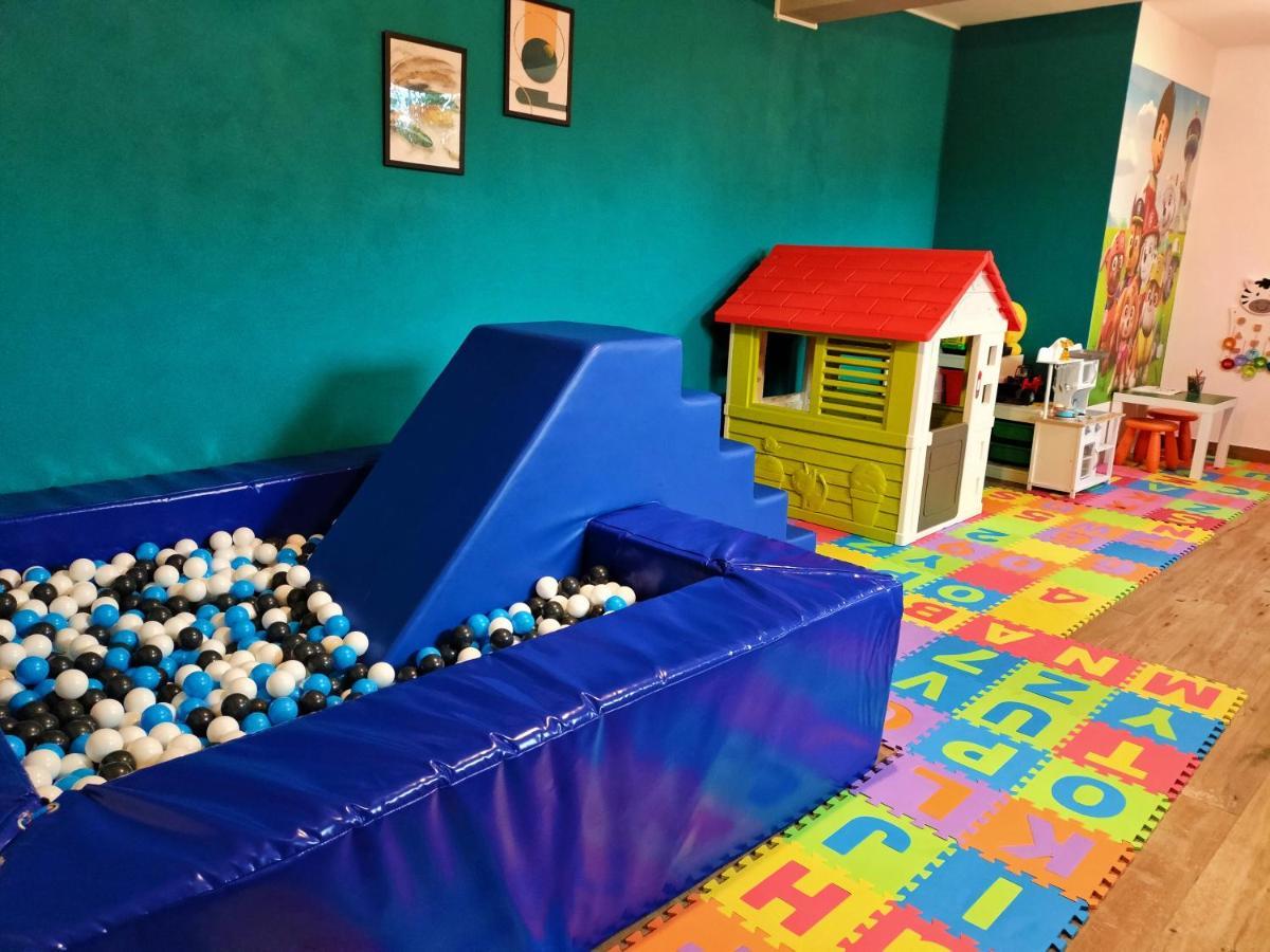 Apartamenty Jodlowa - Bilard - Bawialnia - Krolikarnia Krajno-Zagorze Eksteriør billede